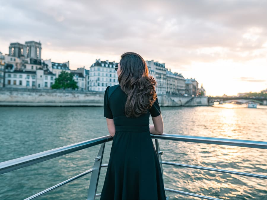 Paris Seine river cruise | lunch & dinner cruise | Bateaux Mouches  Official Website