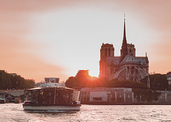 Diner croisière Saint Valentin à Paris