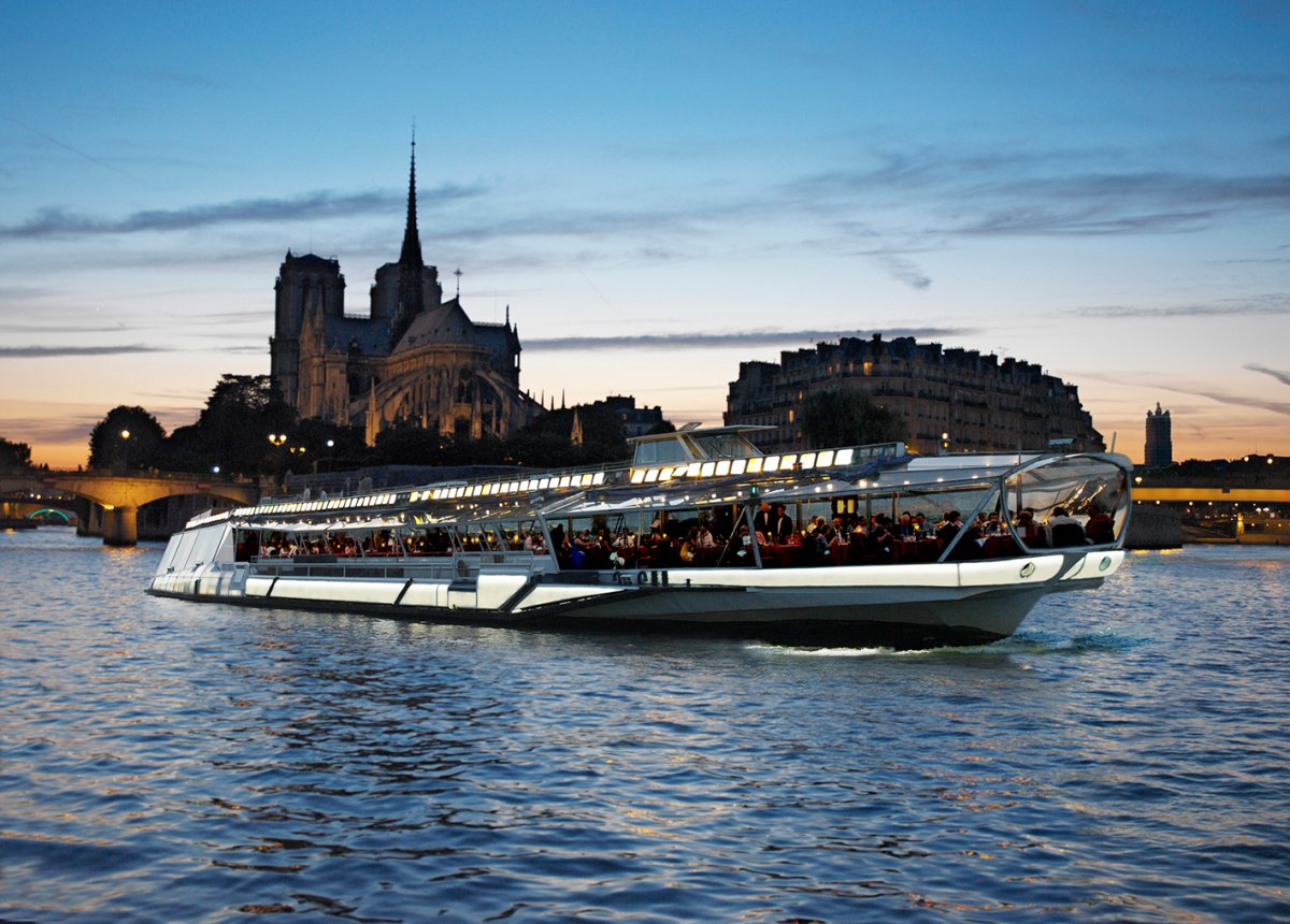 bateau mouche